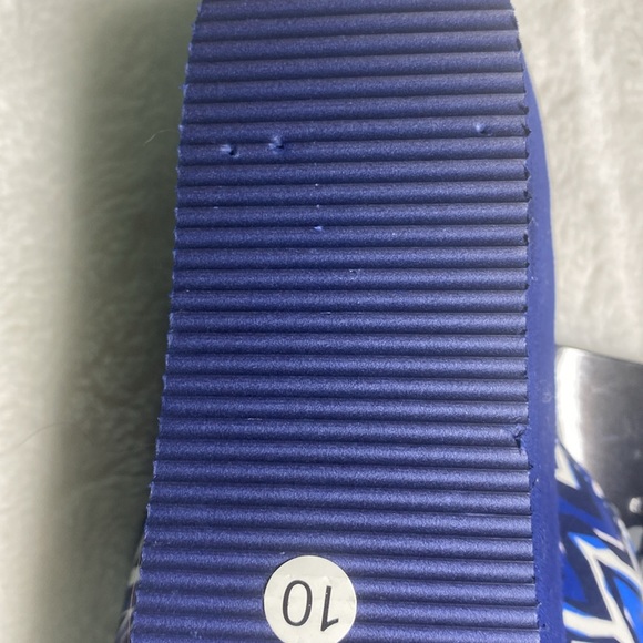 Simon Chang wedge Flip Flops size 10 - Picture 7 of 8